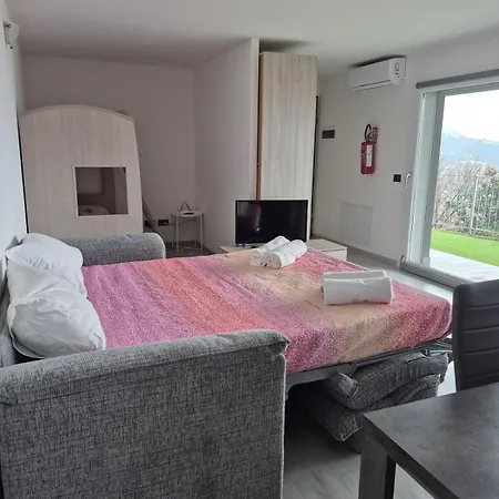 View And Private Covered Parking Space- La Terrazza Di Jo Апартаменты Манделло-дель-Ларио
