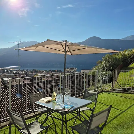 View And Private Covered Parking Space- La Terrazza Di Jo Апартаменты Манделло-дель-Ларио